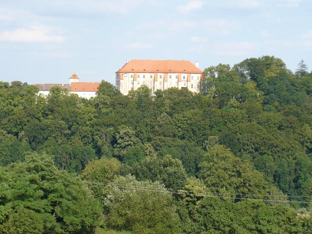 Rodinne Ubytovani Na Habesi Crhov Exterior foto